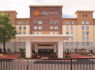 La Quinta Inn & Suites Atlanta Airport North