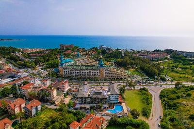 Adella Side Hotel