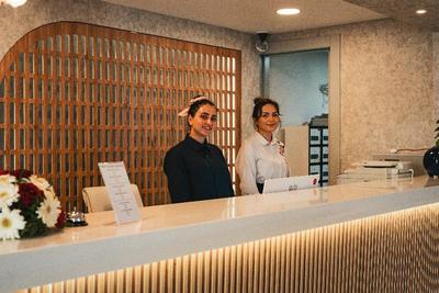 Adella Side Hotel