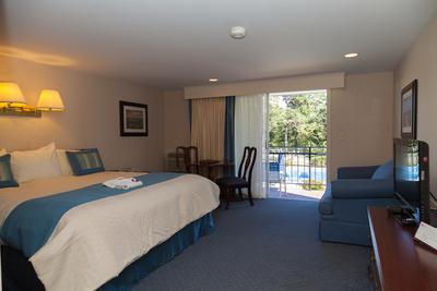 Blue Rock Resort & Golf Course
