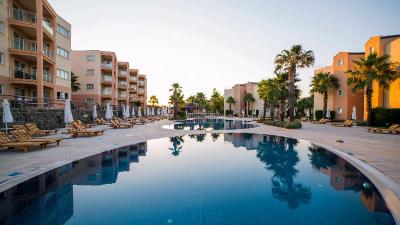 Unique Residence Hotel Golf &Spa Kusadasi