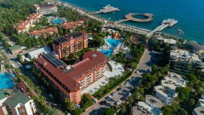 Palmeras Beach Hotel