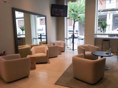 Carris Cardenal Quevedo Hotel