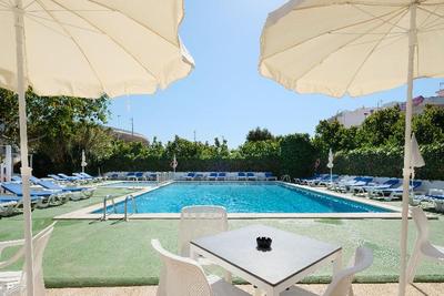 AzuLine Hotel Llevant