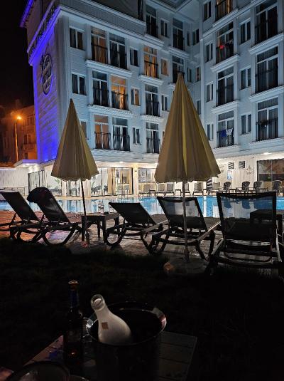 Lara World Hotel