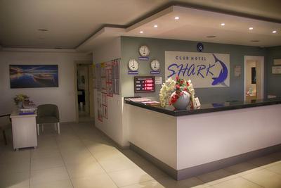 Club Hotel Shark