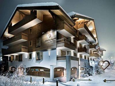 Au Coeur Du Village Hotel