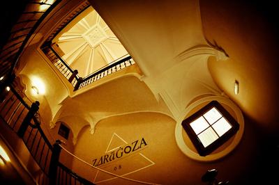 Be Zaragoza Hostel