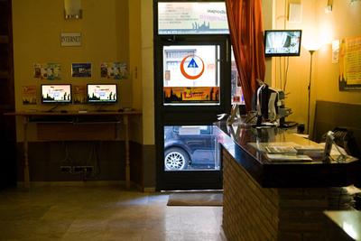 Be Zaragoza Hostel