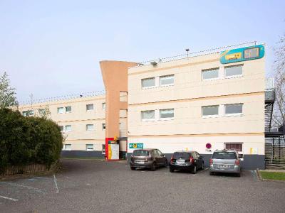 HotelF1 Nemours