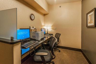 Hampton Inn Colorado Springs-Airport