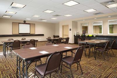 Hampton Inn & Suites Birmingham/280 East-Eagle Poi