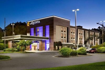 La Quinta Inn & Suites Selma/Smithfield I-95