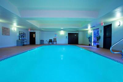 Country Inn & Suites Flagstaff
