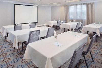 Homewood Suites by Hilton Manchester/Airport