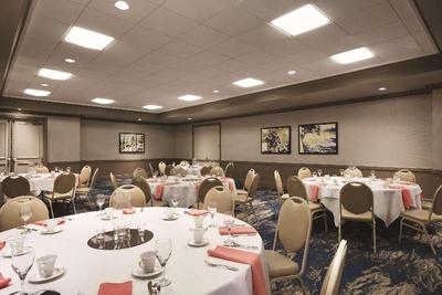 Embassy Suites by Hilton Brea North Orange County