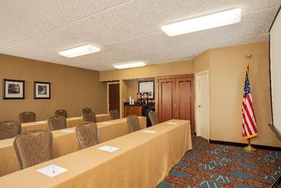 Hampton Inn Chicago-O'Hare International Airport
