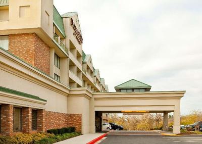 DoubleTree By Hilton Baltimore North/Pikesville
