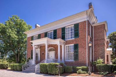 Hampton Inn Lexington-Historic District