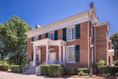 Hampton Inn Lexington-Historic District