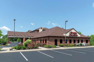 Hampton Inn & Suites Cleveland-Airport/Middleburg