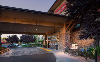 Hampton Inn & Suites Windsor - Sonoma Wine Country