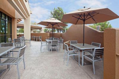 Hampton Inn & Suites Palmdale