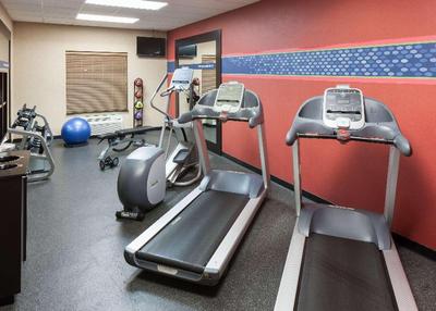Hampton Inn & Suites Tulare
