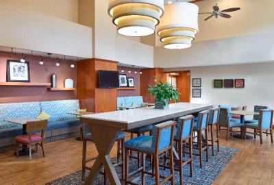 Hampton Inn & Suites Providence Smithfield