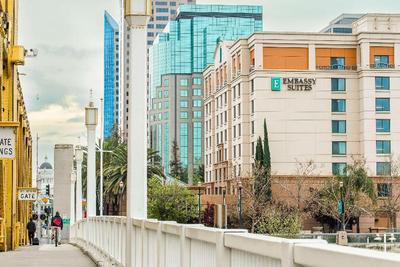 Embassy Suites by Hilton Sacramento Riverfront Pro