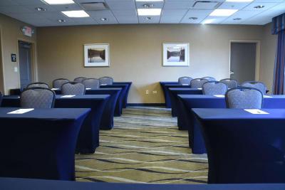Hampton Inn & Suites Chicago Deer Park