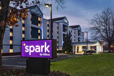 Spark by Hilton Germantown Washington DC North