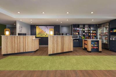 Spark by Hilton Germantown Washington DC North