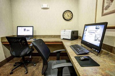 Comfort Inn & Suites Rapid City near Mt Rushmore