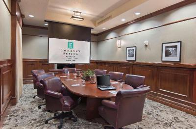 Embassy Suites by Hilton Los Angeles Downey