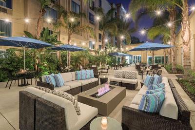 DoubleTree by Hilton Hotel Los Angeles Commerce