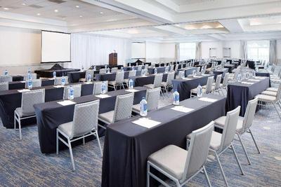 DoubleTree by Hilton Hotel Los Angeles Commerce