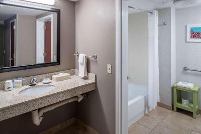 Hampton Inn & Suites Chicago-North Shore/Skokie