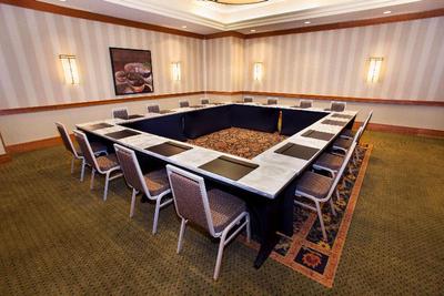 Hilton Suites Chicago/Oak Brook