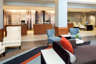 DoubleTree by Hilton Hotel Chicago North Shore