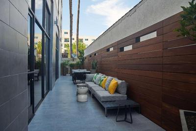 Hampton Inn & Suites Los Angeles Sherman Oaks