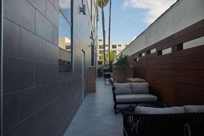 Hampton Inn & Suites Los Angeles Sherman Oaks