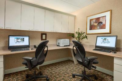 Homewood Suites by Hilton Falls Church - I-495 @ R