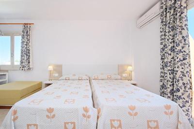AzuLine Apartamentos Sunshine