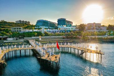 Vikingen Infinity Resort & Spa