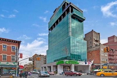 Wyndham Garden Chinatown