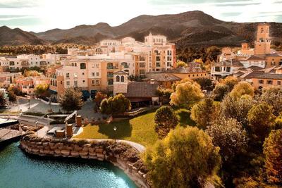 Hilton Lake Las Vegas Resort and Spa