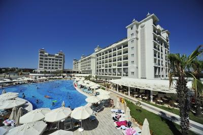 Lake & River Side Hotel & Spa