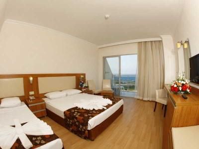 Cenger Beach Resort & Spa 