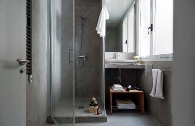 Eric Vokel Madrid Suites